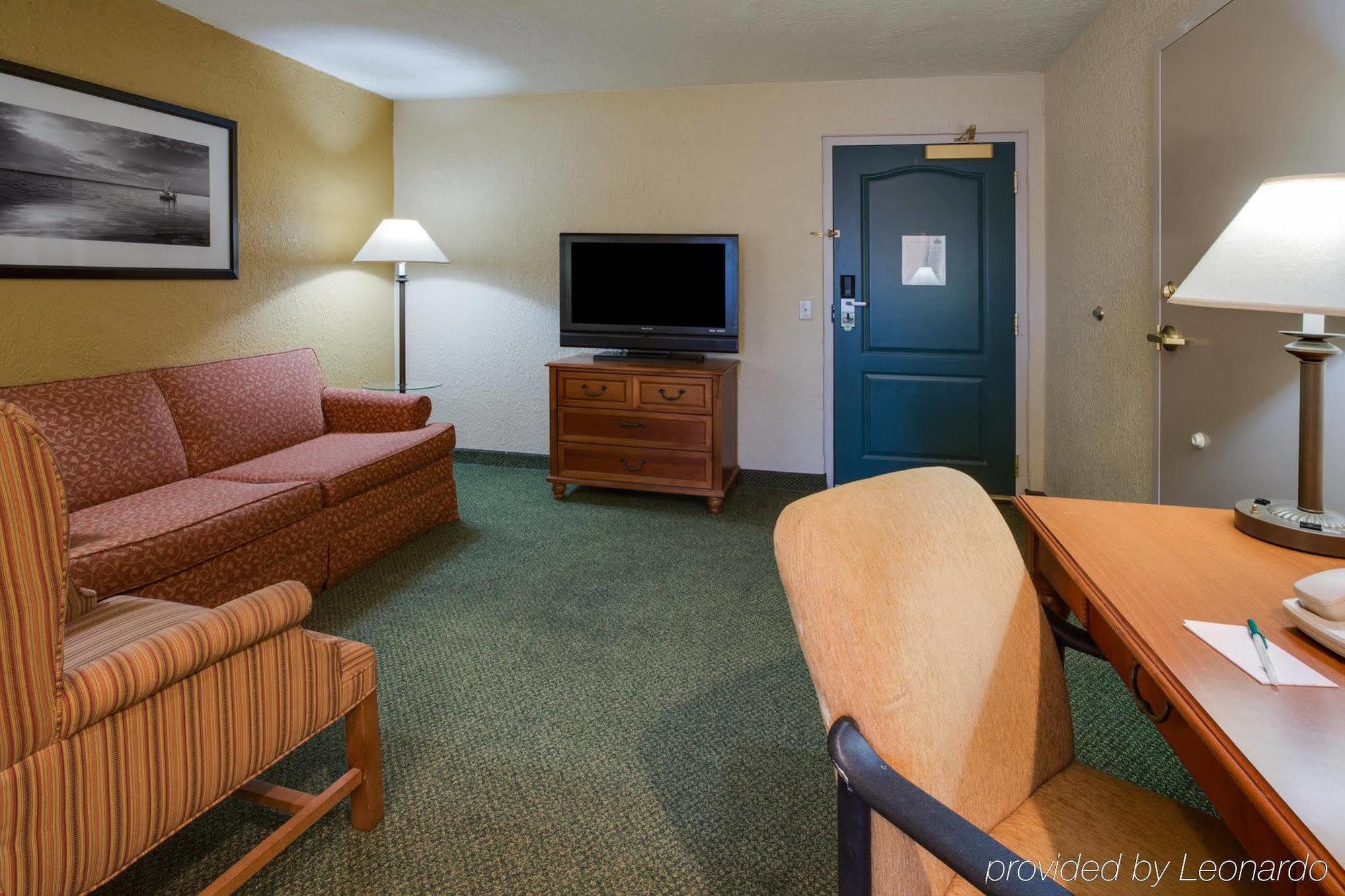 Surestay Plus Hotel By Best Western Vero Beach Kültér fotó